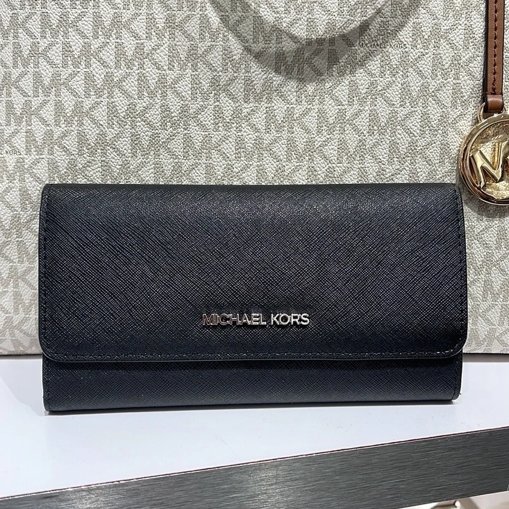MICHAEL KORS JET SET TRAVEL LARGE TRIFOLD WALLET BLACK COLOR